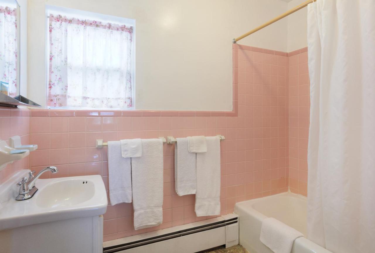 Knob Hill Motor Lodge ヒルズビル エクステリア 写真