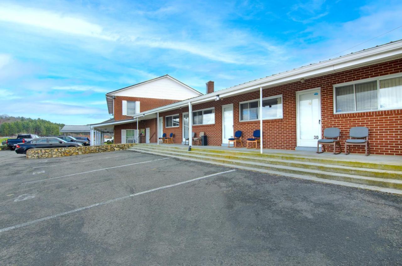 Knob Hill Motor Lodge ヒルズビル エクステリア 写真