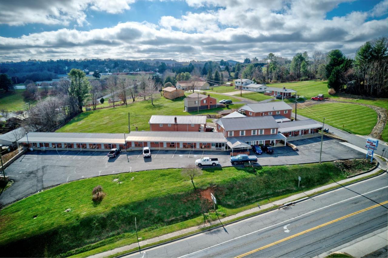 Knob Hill Motor Lodge ヒルズビル エクステリア 写真